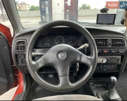 Красный Ниссан Примера, объемом двигателя 2 л и пробегом 399 тыс. км за 1450 $, фото 13 на Automoto.ua