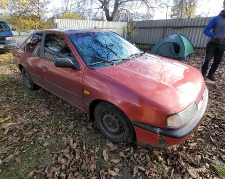 Красный Ниссан Примера, объемом двигателя 1.6 л и пробегом 200 тыс. км за 2000 $, фото 8 на Automoto.ua