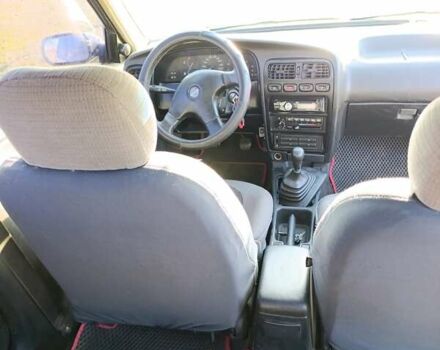 Червоний Ніссан Прімера, об'ємом двигуна 2 л та пробігом 486 тис. км за 1600 $, фото 10 на Automoto.ua