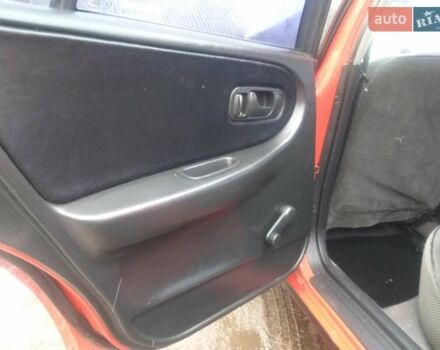 Красный Ниссан Примера, объемом двигателя 1.6 л и пробегом 230 тыс. км за 2500 $, фото 8 на Automoto.ua