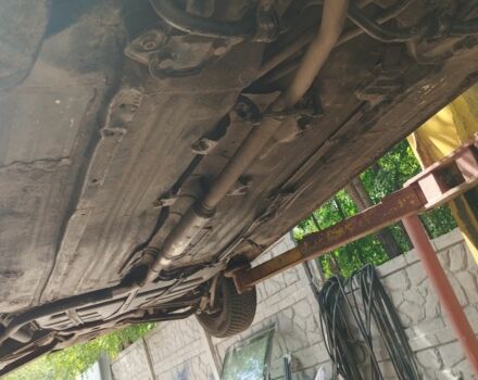 Красный Ниссан Примера, объемом двигателя 1.6 л и пробегом 362 тыс. км за 1061 $, фото 3 на Automoto.ua