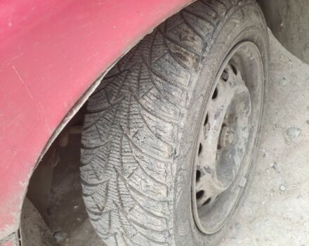 Красный Ниссан Примера, объемом двигателя 1.6 л и пробегом 244 тыс. км за 670 $, фото 4 на Automoto.ua