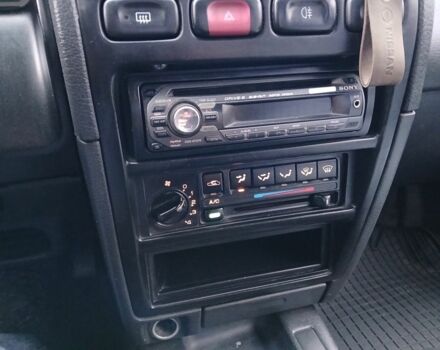 Червоний Ніссан Прімера, об'ємом двигуна 1.6 л та пробігом 250 тис. км за 2100 $, фото 9 на Automoto.ua