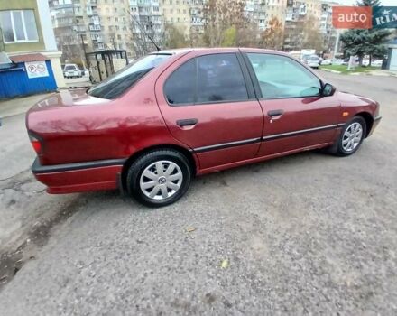 Красный Ниссан Примера, объемом двигателя 1.6 л и пробегом 250 тыс. км за 2800 $, фото 6 на Automoto.ua