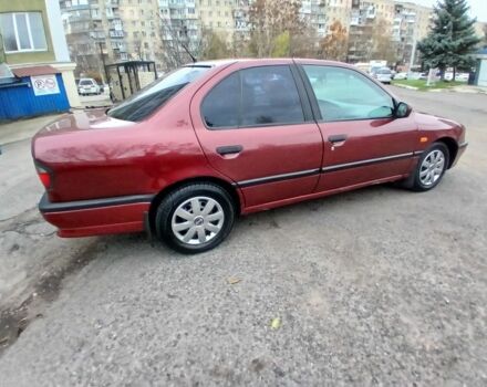 Червоний Ніссан Прімера, об'ємом двигуна 1.6 л та пробігом 250 тис. км за 2100 $, фото 5 на Automoto.ua