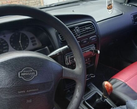 Червоний Ніссан Прімера, об'ємом двигуна 1.6 л та пробігом 280 тис. км за 2000 $, фото 6 на Automoto.ua