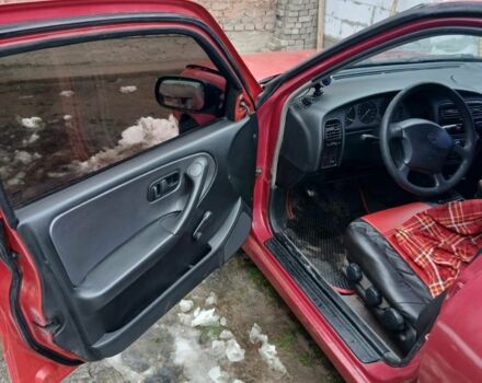 Червоний Ніссан Прімера, об'ємом двигуна 1.6 л та пробігом 280 тис. км за 2000 $, фото 1 на Automoto.ua