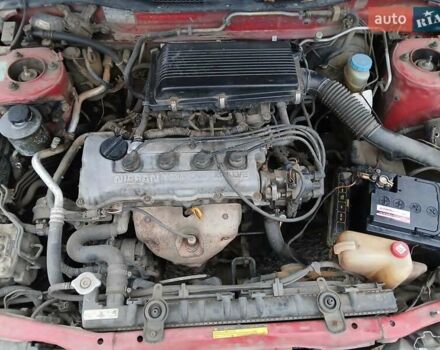 Красный Ниссан Примера, объемом двигателя 1.6 л и пробегом 250 тыс. км за 2800 $, фото 11 на Automoto.ua