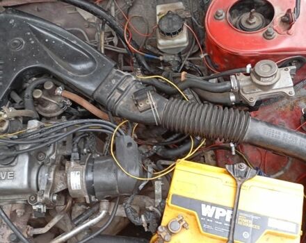 Красный Ниссан Примера, объемом двигателя 1.6 л и пробегом 250 тыс. км за 1200 $, фото 4 на Automoto.ua