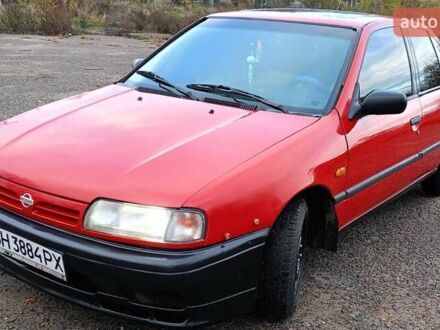 Красный Ниссан Примера, объемом двигателя 2 л и пробегом 200 тыс. км за 1950 $, фото 1 на Automoto.ua