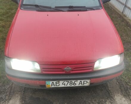 Красный Ниссан Примера, объемом двигателя 1.6 л и пробегом 400 тыс. км за 1300 $, фото 1 на Automoto.ua