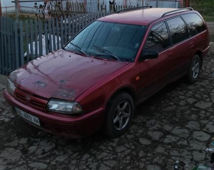 Красный Ниссан Примера, объемом двигателя 2 л и пробегом 460 тыс. км за 1500 $, фото 1 на Automoto.ua
