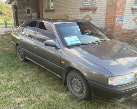 Сірий Ніссан Прімера, об'ємом двигуна 2 л та пробігом 340 тис. км за 1600 $, фото 2 на Automoto.ua