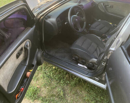 Сірий Ніссан Прімера, об'ємом двигуна 2 л та пробігом 340 тис. км за 1600 $, фото 14 на Automoto.ua