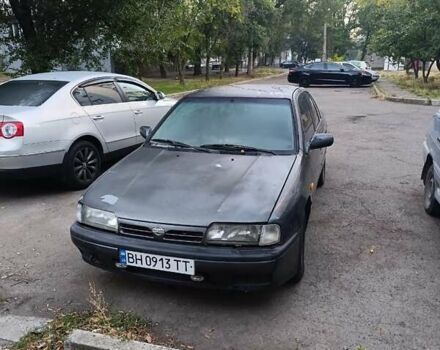 Серый Ниссан Примера, объемом двигателя 2 л и пробегом 658 тыс. км за 800 $, фото 7 на Automoto.ua