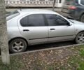 Сірий Ніссан Прімера, об'ємом двигуна 2 л та пробігом 350 тис. км за 2000 $, фото 1 на Automoto.ua