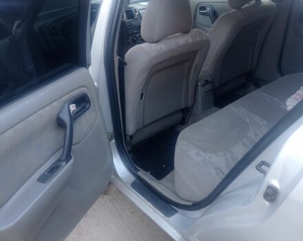 Серый Ниссан Примера, объемом двигателя 1.8 л и пробегом 370 тыс. км за 1900 $, фото 5 на Automoto.ua