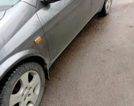 Серый Ниссан Примера, объемом двигателя 1.8 л и пробегом 300 тыс. км за 3200 $, фото 2 на Automoto.ua