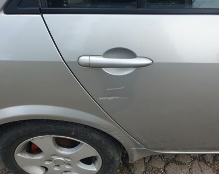 Серый Ниссан Примера, объемом двигателя 1.9 л и пробегом 339 тыс. км за 2900 $, фото 6 на Automoto.ua