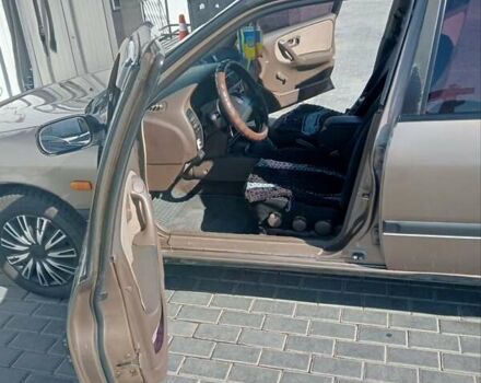 Сірий Ніссан Прімера, об'ємом двигуна 2 л та пробігом 360 тис. км за 1600 $, фото 5 на Automoto.ua