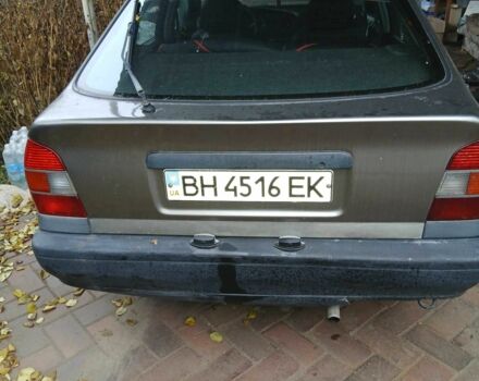 Серый Ниссан Примера, объемом двигателя 1.6 л и пробегом 2 тыс. км за 1350 $, фото 4 на Automoto.ua