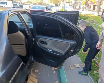 Серый Ниссан Примера, объемом двигателя 2 л и пробегом 1000 тыс. км за 1860 $, фото 7 на Automoto.ua