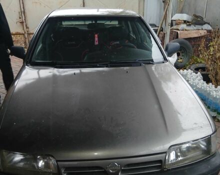 Серый Ниссан Примера, объемом двигателя 1.6 л и пробегом 2 тыс. км за 1350 $, фото 10 на Automoto.ua