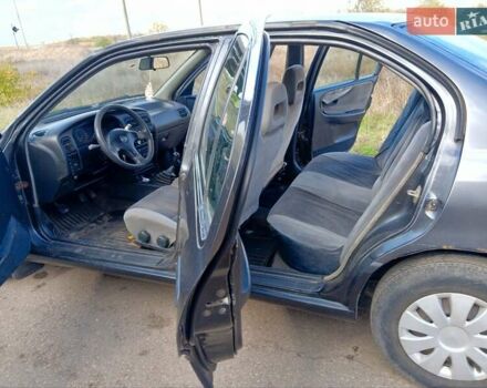 Серый Ниссан Примера, объемом двигателя 2 л и пробегом 400 тыс. км за 1750 $, фото 11 на Automoto.ua