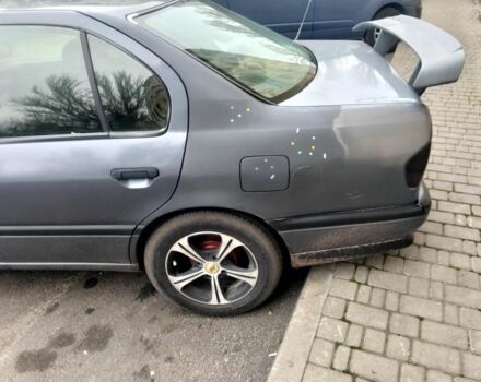 Серый Ниссан Примера, объемом двигателя 1.6 л и пробегом 274 тыс. км за 1900 $, фото 6 на Automoto.ua