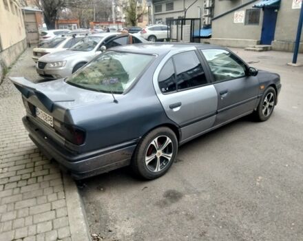 Серый Ниссан Примера, объемом двигателя 1.6 л и пробегом 274 тыс. км за 1900 $, фото 5 на Automoto.ua