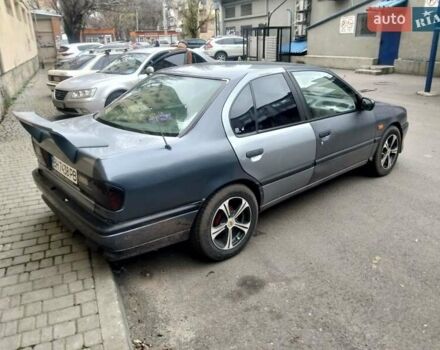 Серый Ниссан Примера, объемом двигателя 1.6 л и пробегом 274 тыс. км за 1900 $, фото 4 на Automoto.ua