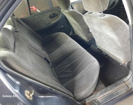 Серый Ниссан Примера, объемом двигателя 1.6 л и пробегом 280 тыс. км за 1000 $, фото 15 на Automoto.ua