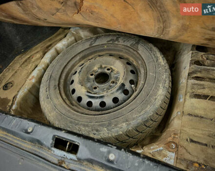 Серый Ниссан Примера, объемом двигателя 2 л и пробегом 289 тыс. км за 2100 $, фото 11 на Automoto.ua