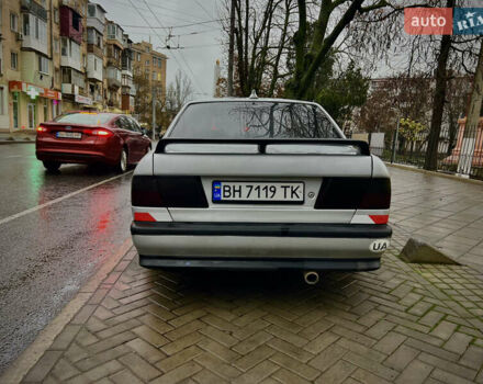 Серый Ниссан Примера, объемом двигателя 2 л и пробегом 289 тыс. км за 2100 $, фото 3 на Automoto.ua