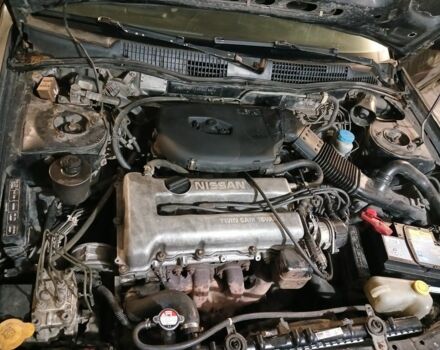 Сірий Ніссан Прімера, об'ємом двигуна 2 л та пробігом 250 тис. км за 1350 $, фото 1 на Automoto.ua