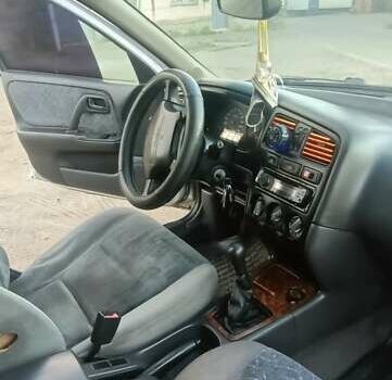 Серый Ниссан Примера, объемом двигателя 2 л и пробегом 350 тыс. км за 2300 $, фото 15 на Automoto.ua