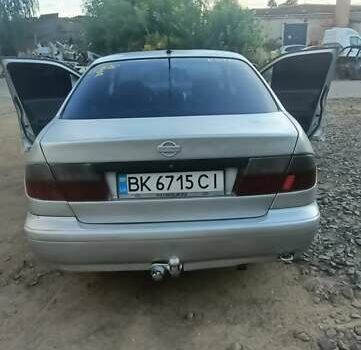 Серый Ниссан Примера, объемом двигателя 2 л и пробегом 350 тыс. км за 2300 $, фото 20 на Automoto.ua