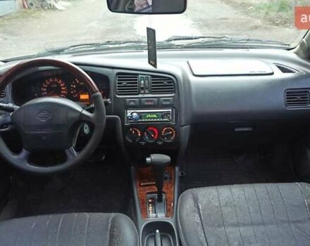 Серый Ниссан Примера, объемом двигателя 2 л и пробегом 332 тыс. км за 2150 $, фото 33 на Automoto.ua