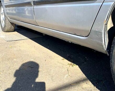 Сірий Ніссан Прімера, об'ємом двигуна 2 л та пробігом 300 тис. км за 2000 $, фото 3 на Automoto.ua