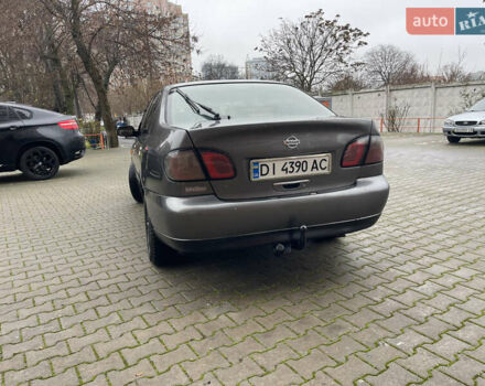 Серый Ниссан Примера, объемом двигателя 2 л и пробегом 500 тыс. км за 2499 $, фото 4 на Automoto.ua