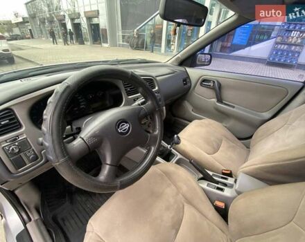 Сірий Ніссан Прімера, об'ємом двигуна 1.6 л та пробігом 308 тис. км за 3800 $, фото 18 на Automoto.ua