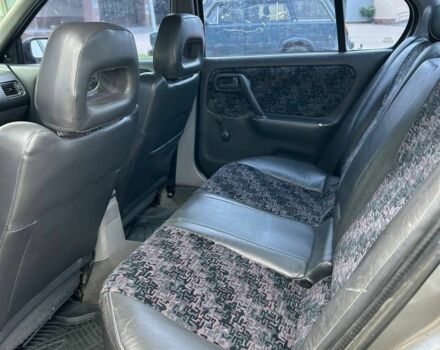 Серый Ниссан Примера, объемом двигателя 1.6 л и пробегом 267 тыс. км за 2350 $, фото 2 на Automoto.ua