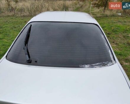 Серый Ниссан Примера, объемом двигателя 1.77 л и пробегом 330 тыс. км за 2800 $, фото 7 на Automoto.ua