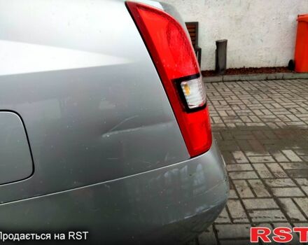 Сірий Ніссан Прімера, об'ємом двигуна 1.8 л та пробігом 167 тис. км за 4300 $, фото 4 на Automoto.ua