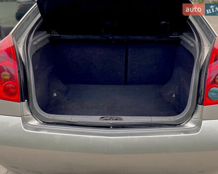 Сірий Ніссан Прімера, об'ємом двигуна 1.9 л та пробігом 234 тис. км за 3499 $, фото 21 на Automoto.ua