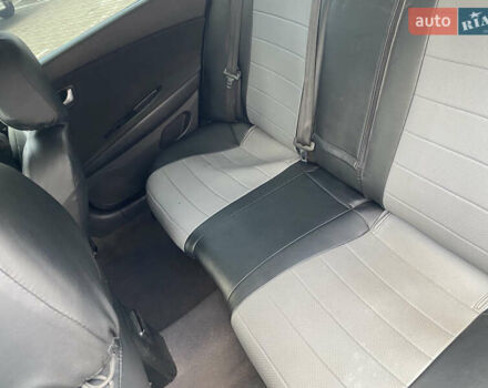 Серый Ниссан Примера, объемом двигателя 2 л и пробегом 300 тыс. км за 2850 $, фото 6 на Automoto.ua