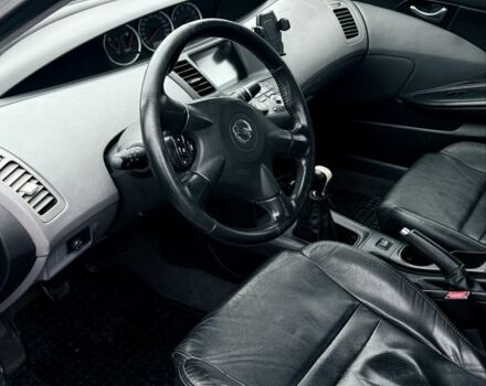 Серый Ниссан Примера, объемом двигателя 1.8 л и пробегом 177 тыс. км за 4000 $, фото 6 на Automoto.ua