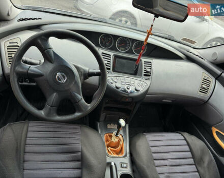 Серый Ниссан Примера, объемом двигателя 1.8 л и пробегом 300 тыс. км за 3000 $, фото 8 на Automoto.ua