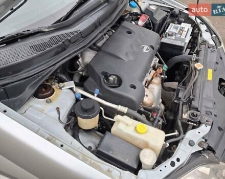 Серый Ниссан Примера, объемом двигателя 1.8 л и пробегом 215 тыс. км за 4800 $, фото 11 на Automoto.ua