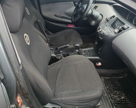 Серый Ниссан Примера, объемом двигателя 1.8 л и пробегом 333 тыс. км за 4500 $, фото 4 на Automoto.ua